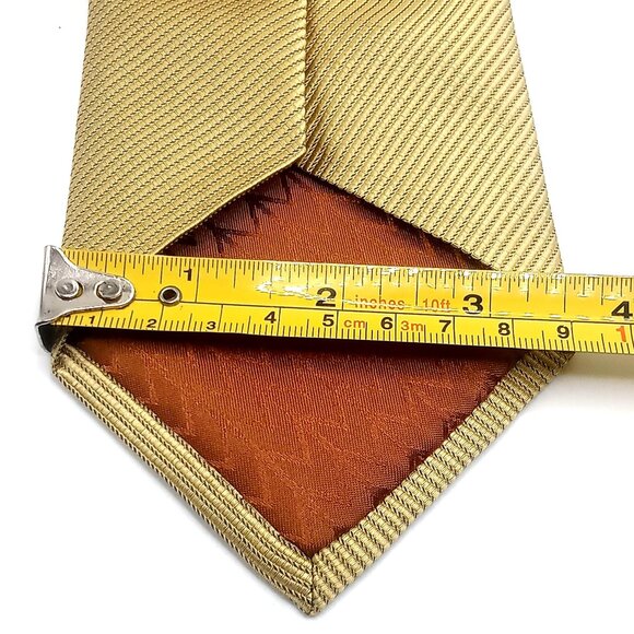 Michael Kors Men's Tie Gold Textured 100% Imported Silk Necktie 59" Length - Picture 11 of 11